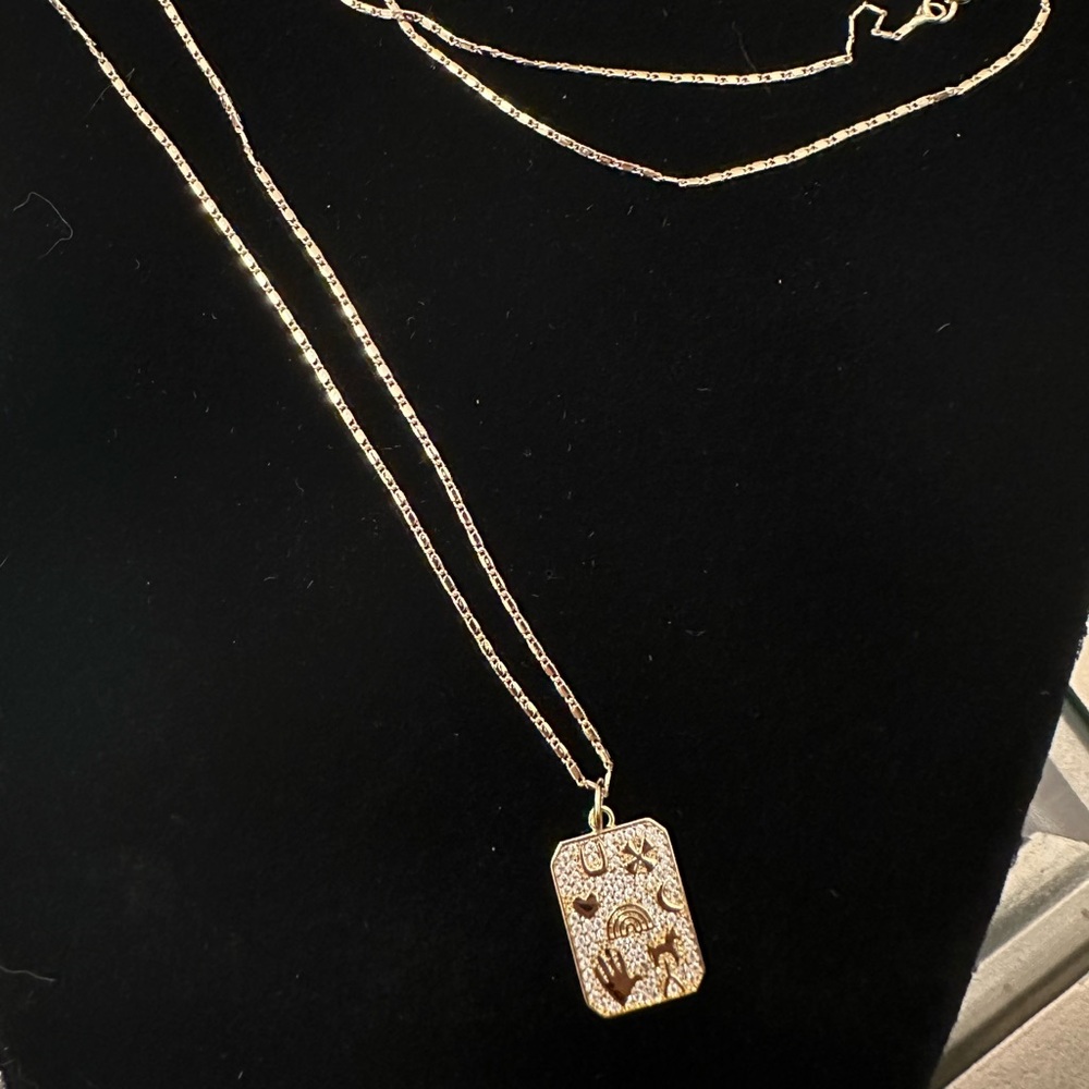 Lucky charm card pendant and necklace - Picture 5 of 8